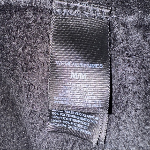 The North Face Osito Black Fleece Jacket | Good Used Condition - Picture 3 of 14